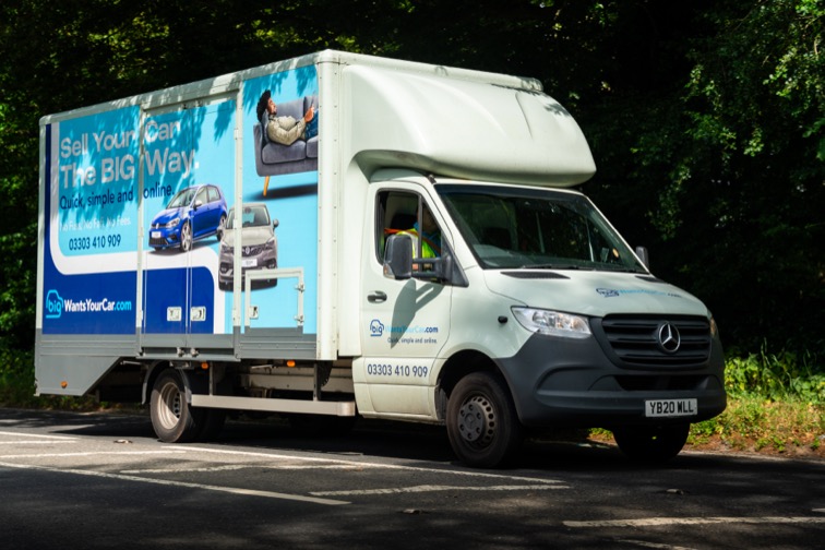 BigWantsYourCar.com Car Collection Van